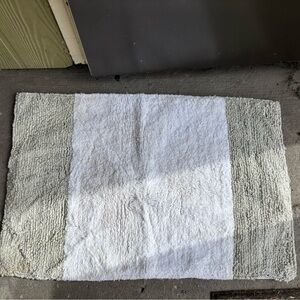 🌺Gray & White Bathroom Rug